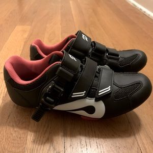 Peloton Cycling Shoes - Women’s size 6 (37)